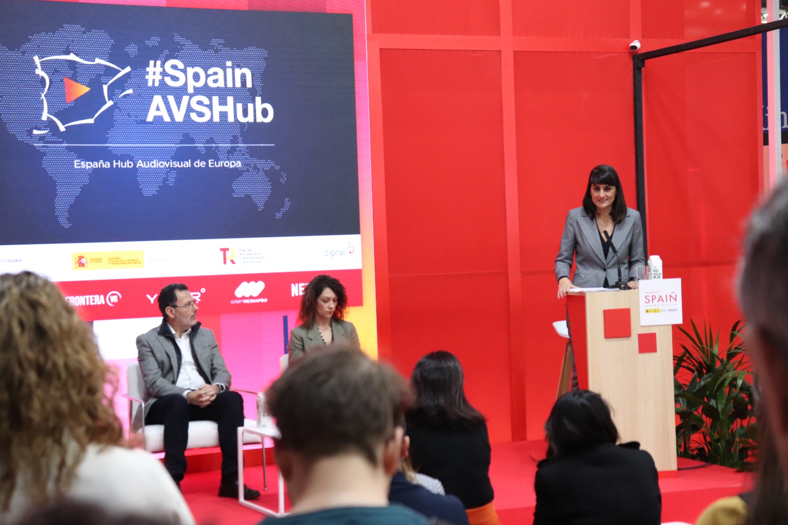 Dando a conocer nuestro Plan «Spain Audiovisual Hub» en el MWC 2023