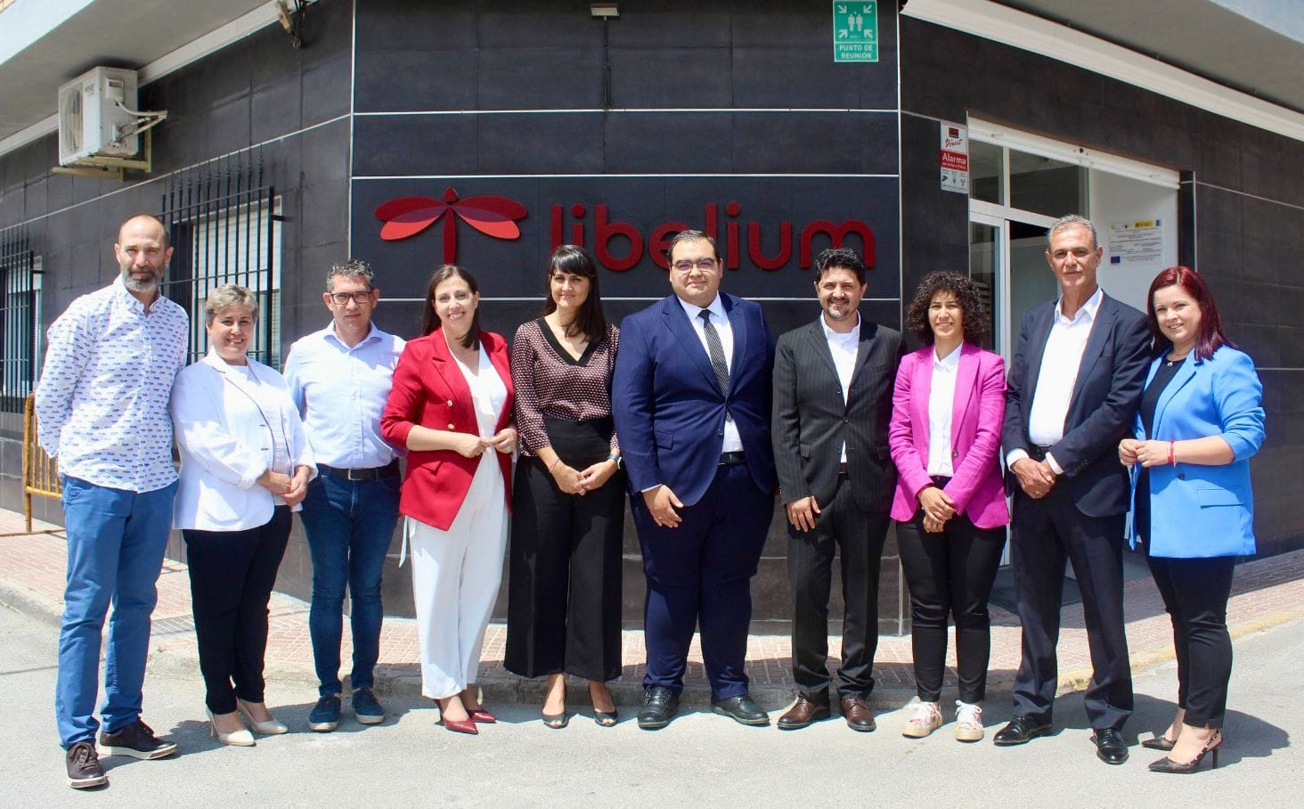 Encuentro institucional con la alcaldesa de Ceutí y visita a la empresa Libelium