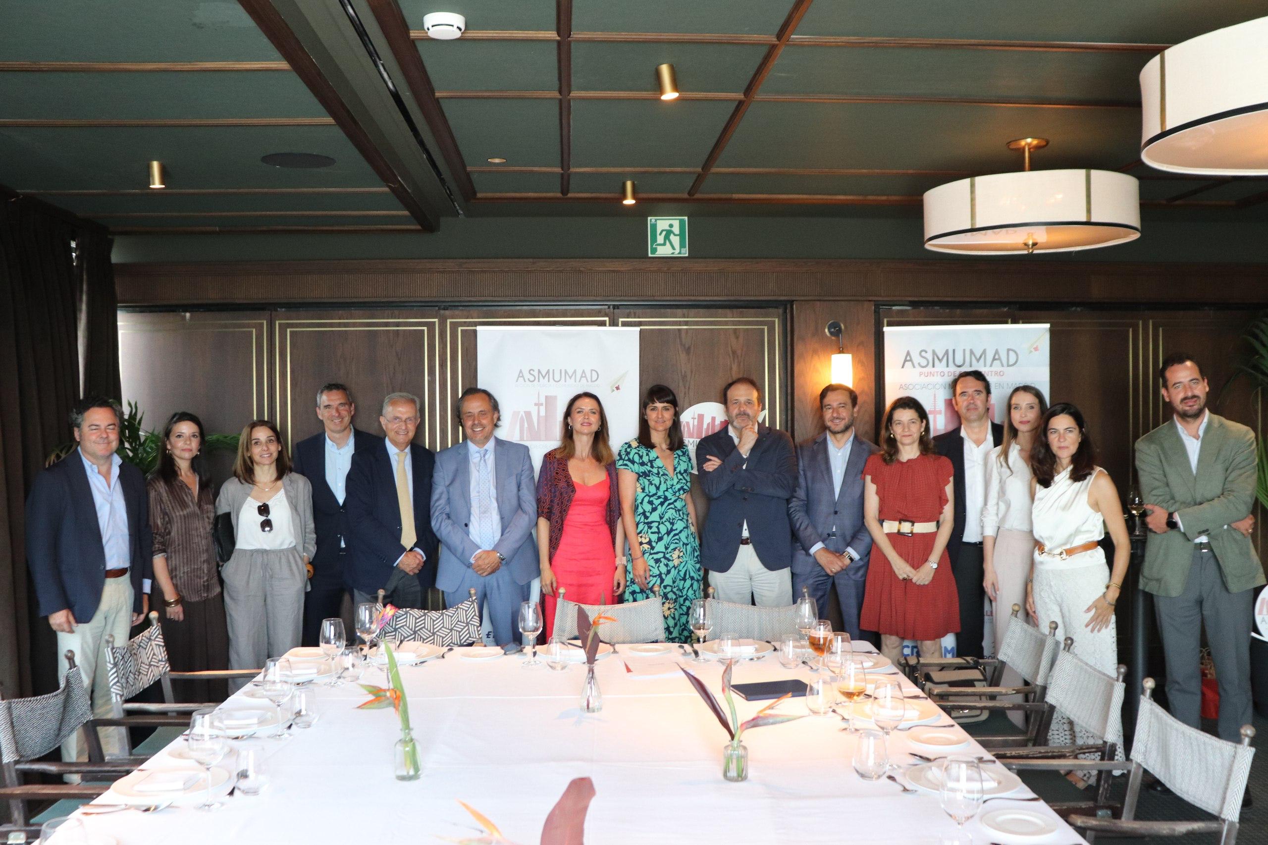 Ejerciendo el murcianismo activo en Madrid con la asociación ASMUMAD